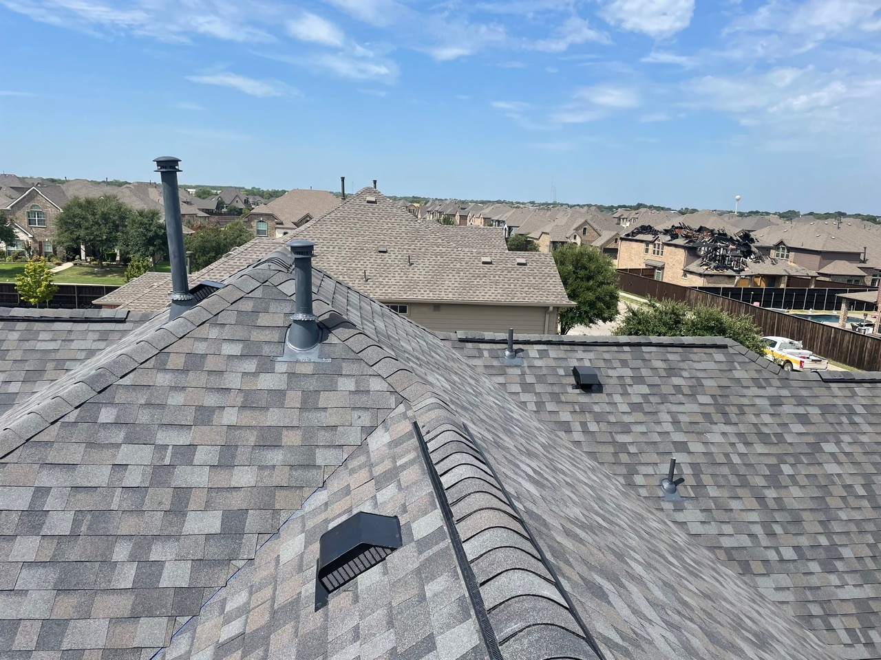 Roof repair and shingle replacement in Houston area